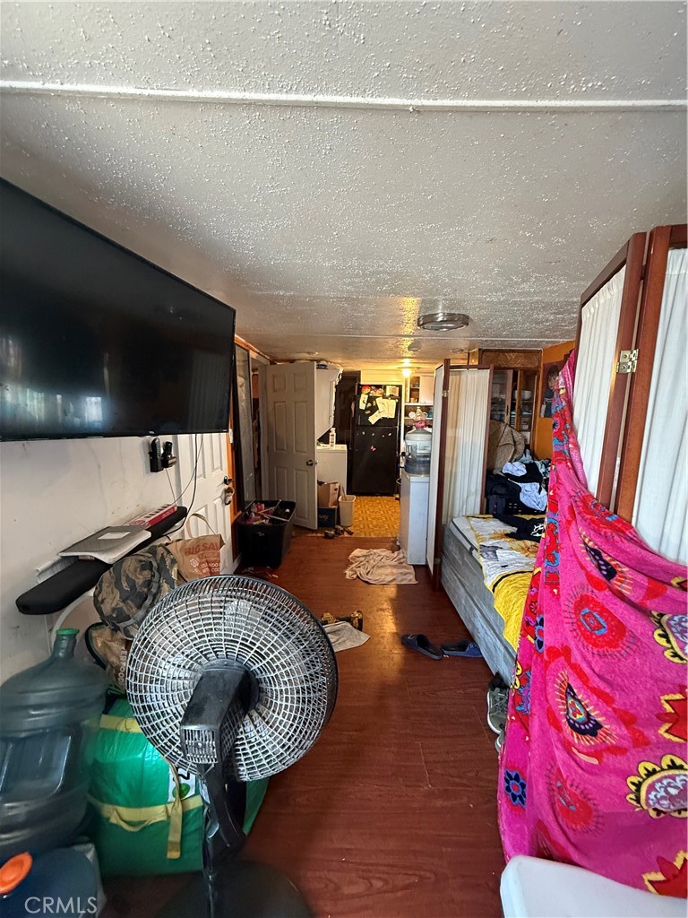 1424 135th Property Photo 5