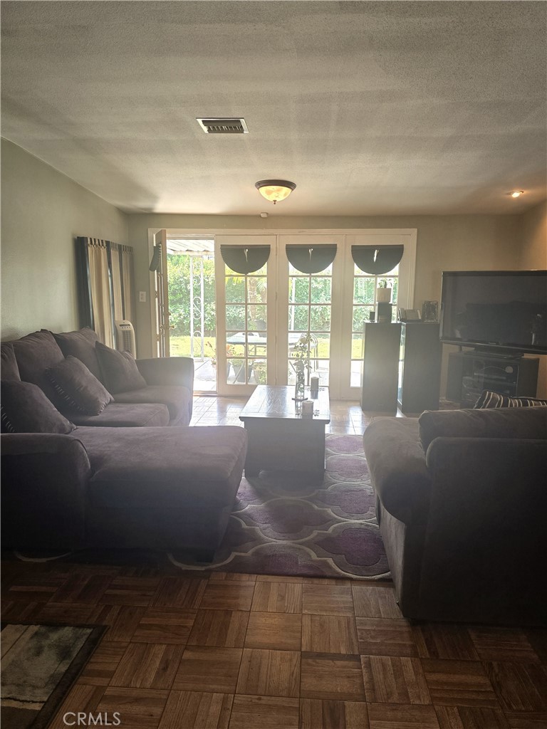 17500 Arminta Property Photo 8