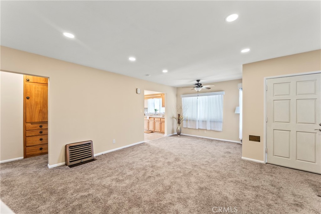 1024 Leonard Avenue Property Photo 12