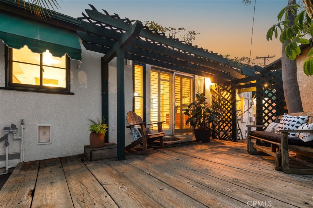 5796 Campo Walk Property Photo 41
