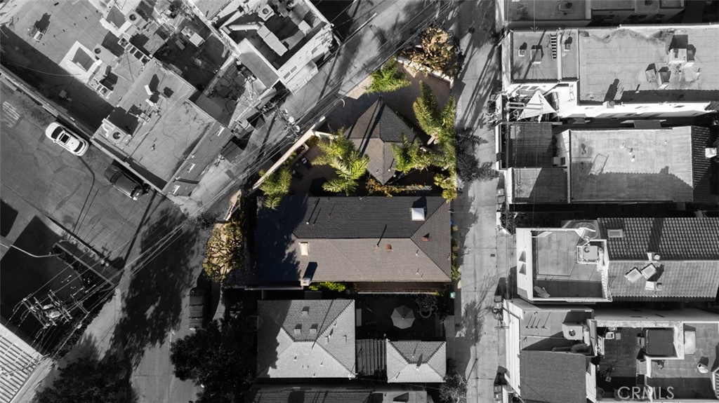 5796 Campo Walk Property Photo 45
