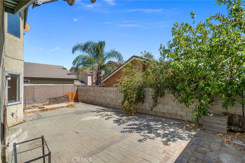 1918 W Quartermaster Property Photo 32