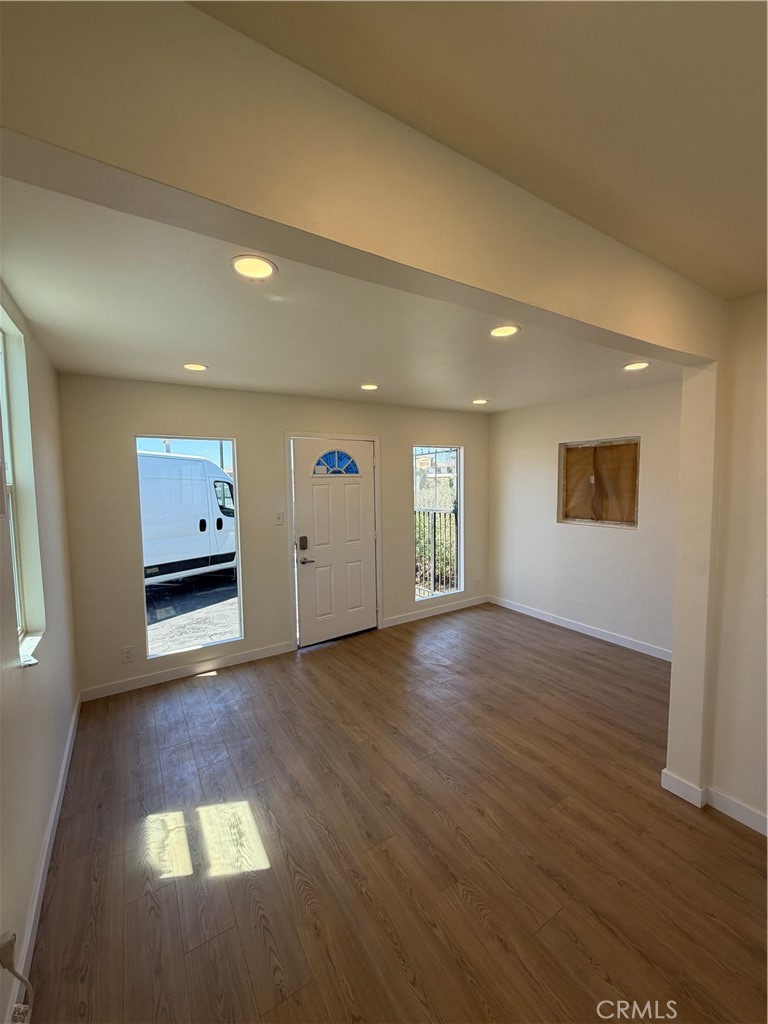 12711 Whittier Property Photo 5