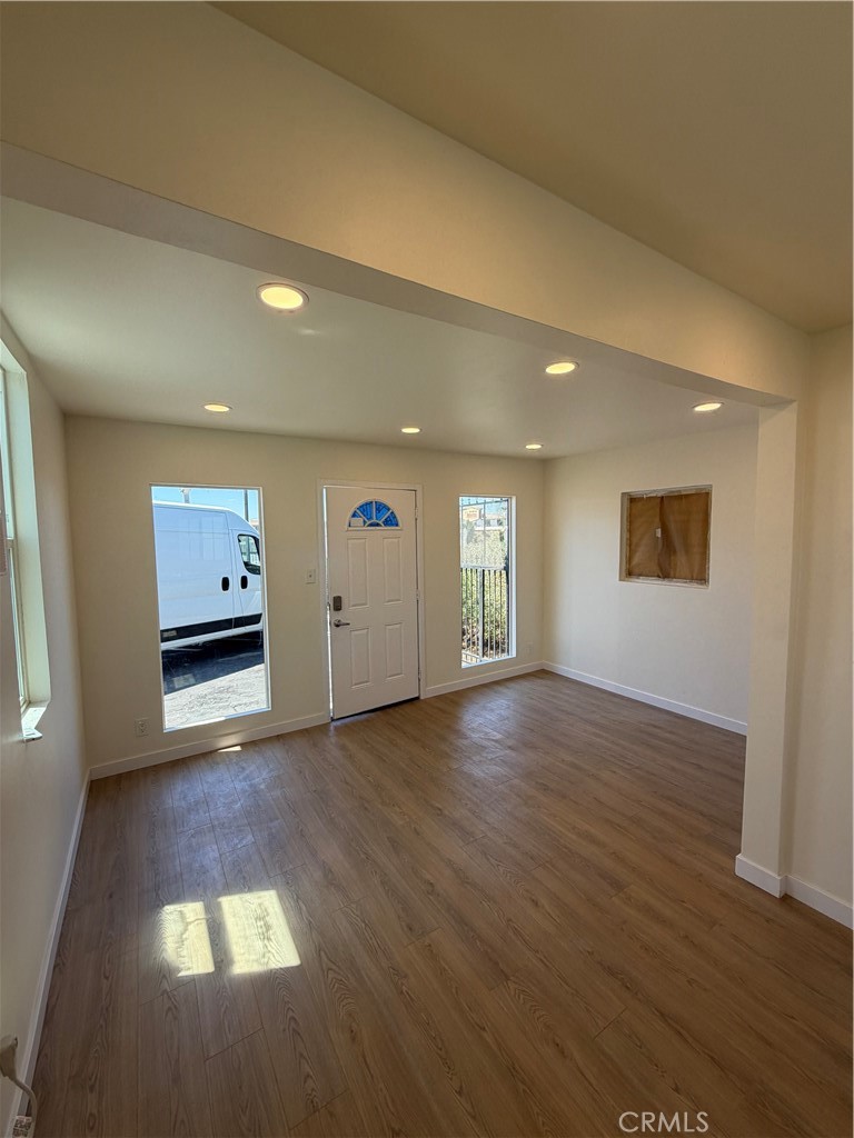 12711 Whittier Property Photo 6