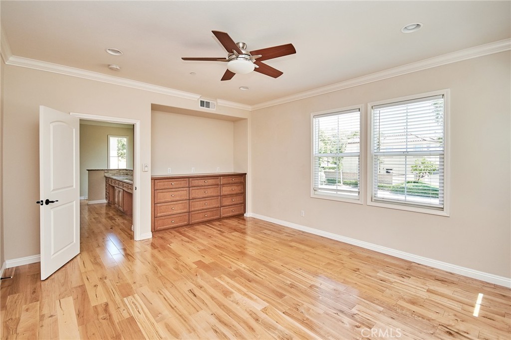 2793 E Pacific Court Property Photo 17