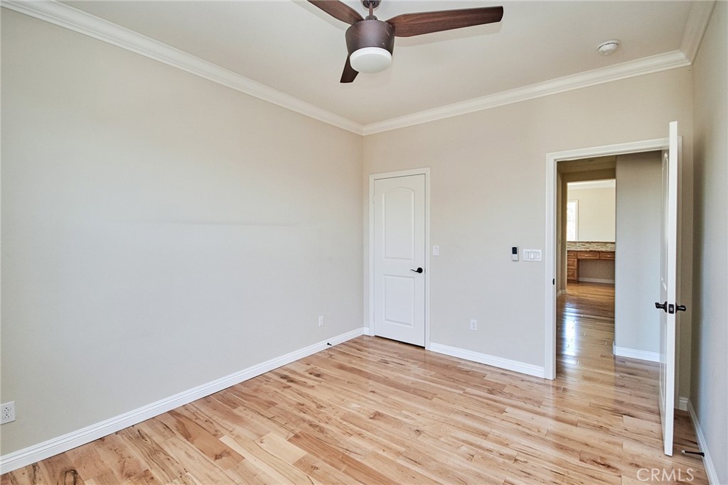 2793 E Pacific Court Property Photo 25