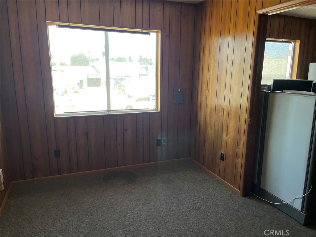 17306 Roseton Property Photo 7
