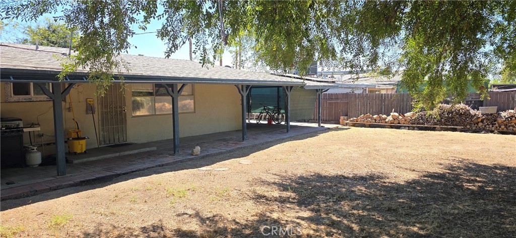 7006 Elm Property Photo 6