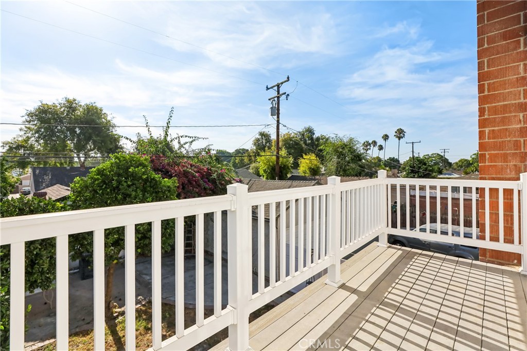 3672 Hackett Property Photo 15