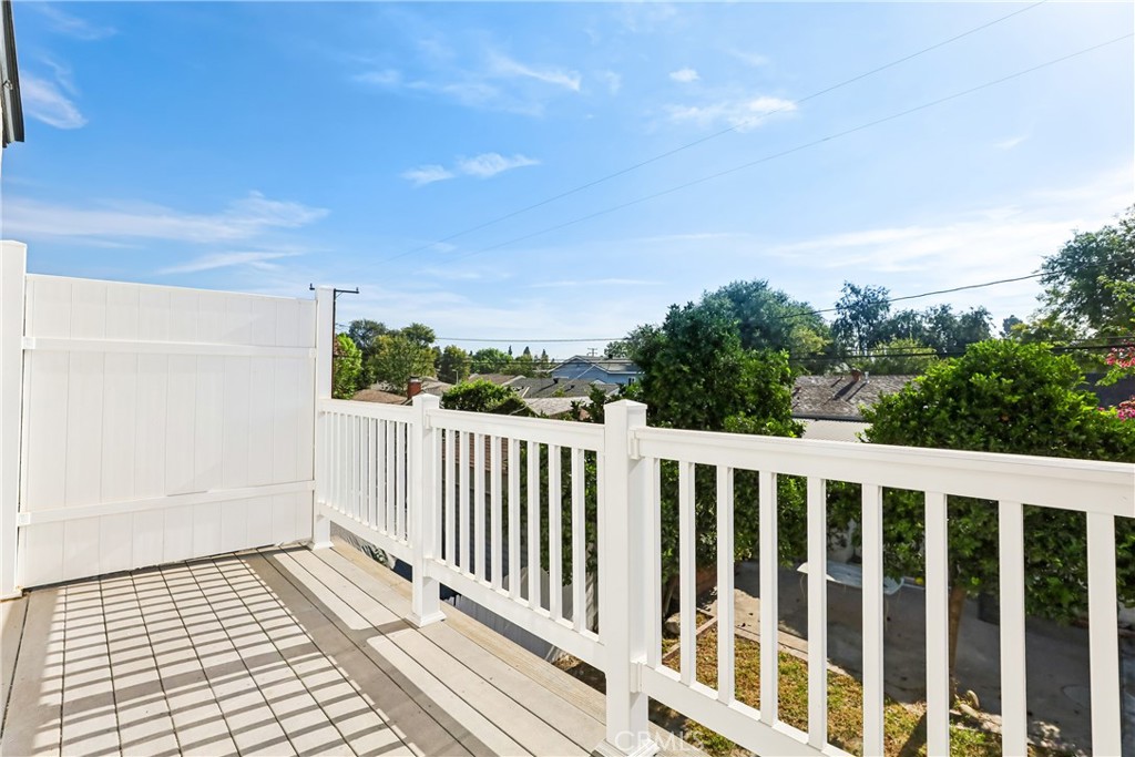 3672 Hackett Property Photo 16