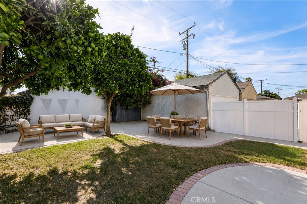3672 Hackett Property Photo 26