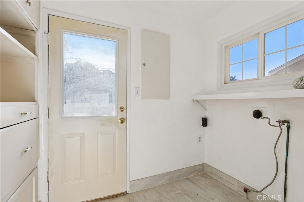 3672 Hackett Property Photo 30