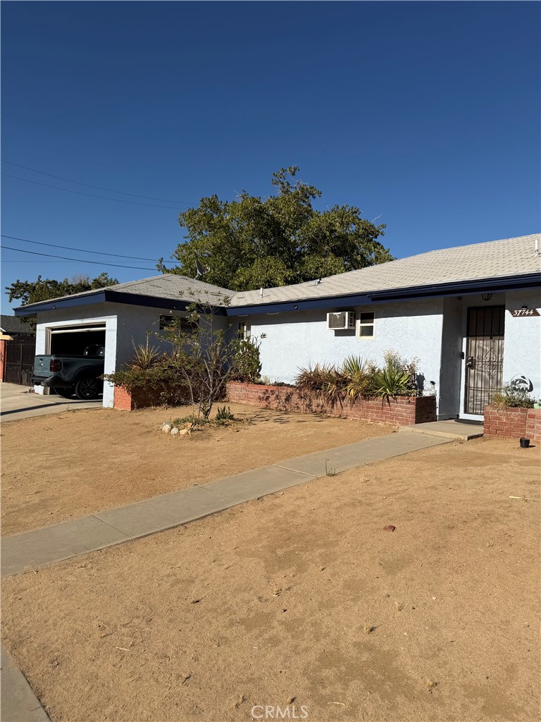 37744 Lasker Property Photo 1