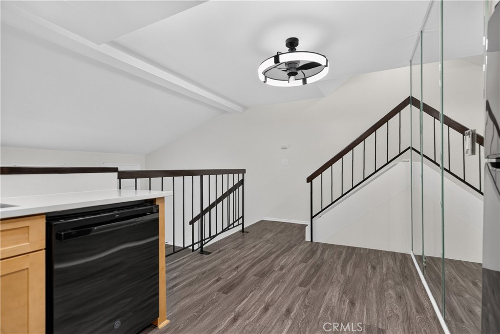 648 Coronado Property Photo 8
