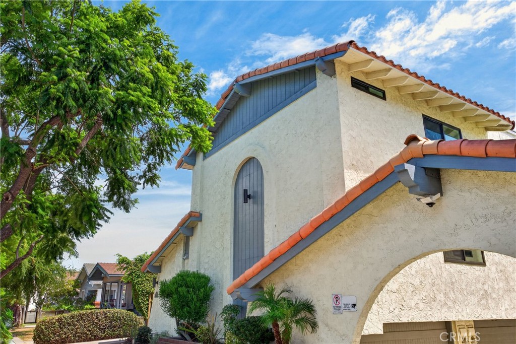 648 Coronado Property Photo 37
