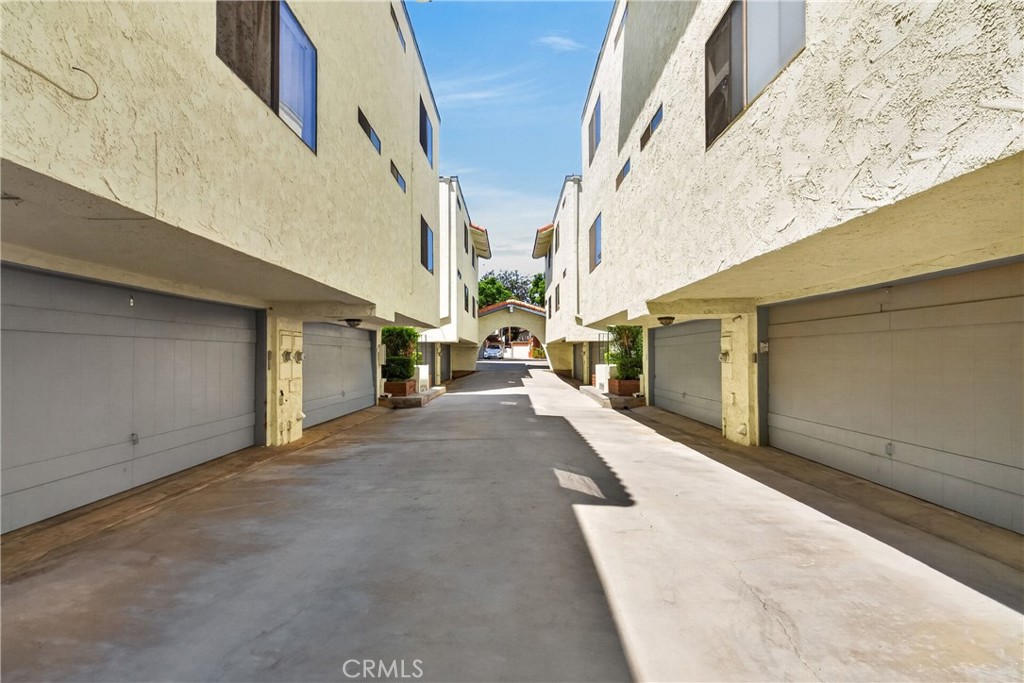 648 Coronado Property Photo 44