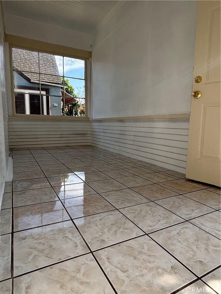 6526 Estrella Property Photo 3