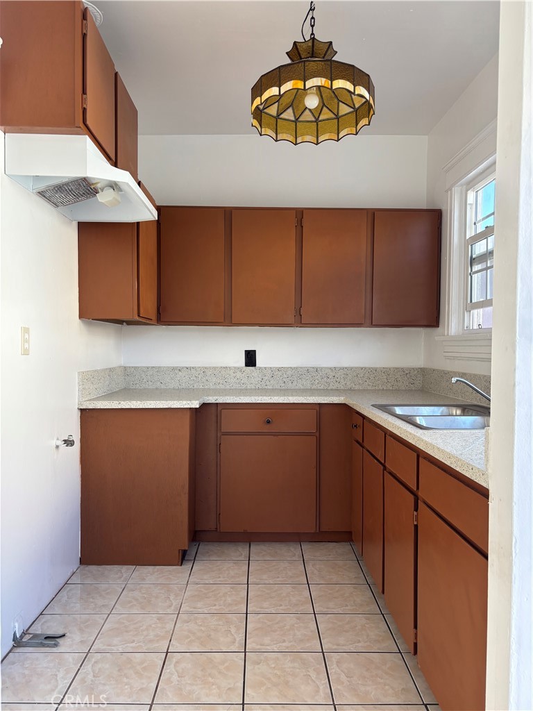 6526 Estrella Property Photo 9