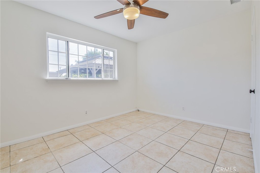 10012 St Stephen Property Photo 9