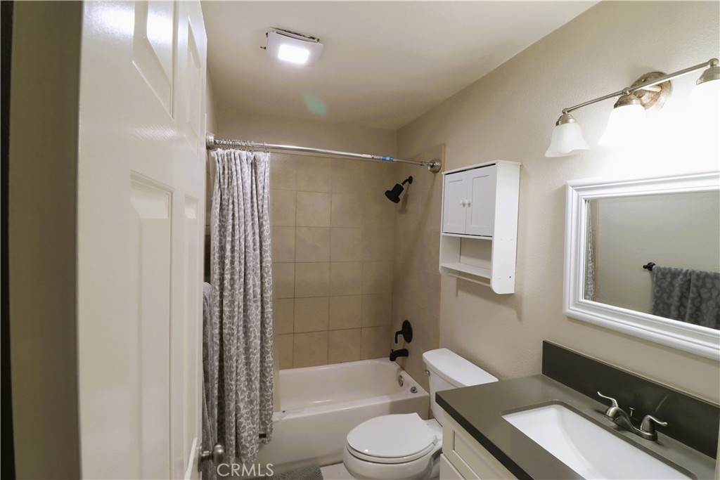 212 S Kraemer Boulevard 2115 Property Photo 11