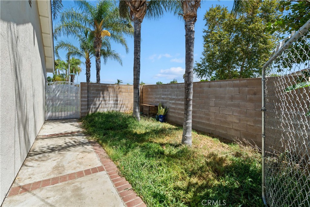 16289 Ramona Property Photo 20
