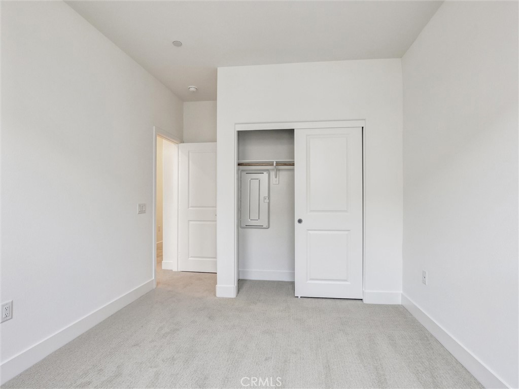 1839 Lychee St Property Photo 5