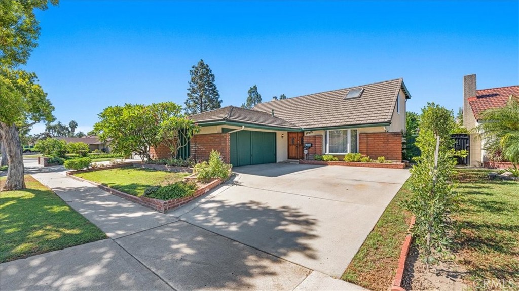 17213 Alfred Avenue Property Photo 1