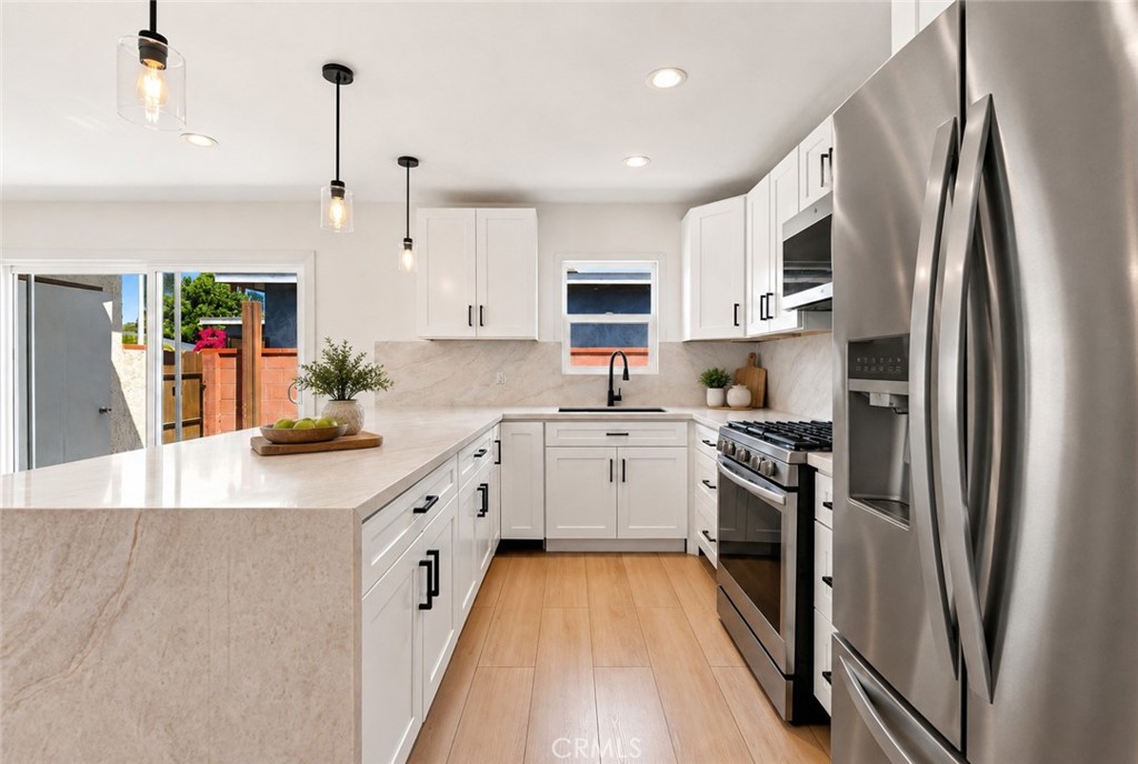 13224 Greenstone Property Photo 4