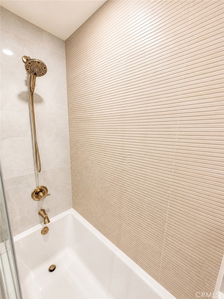 6273 Bataan Property Photo 18
