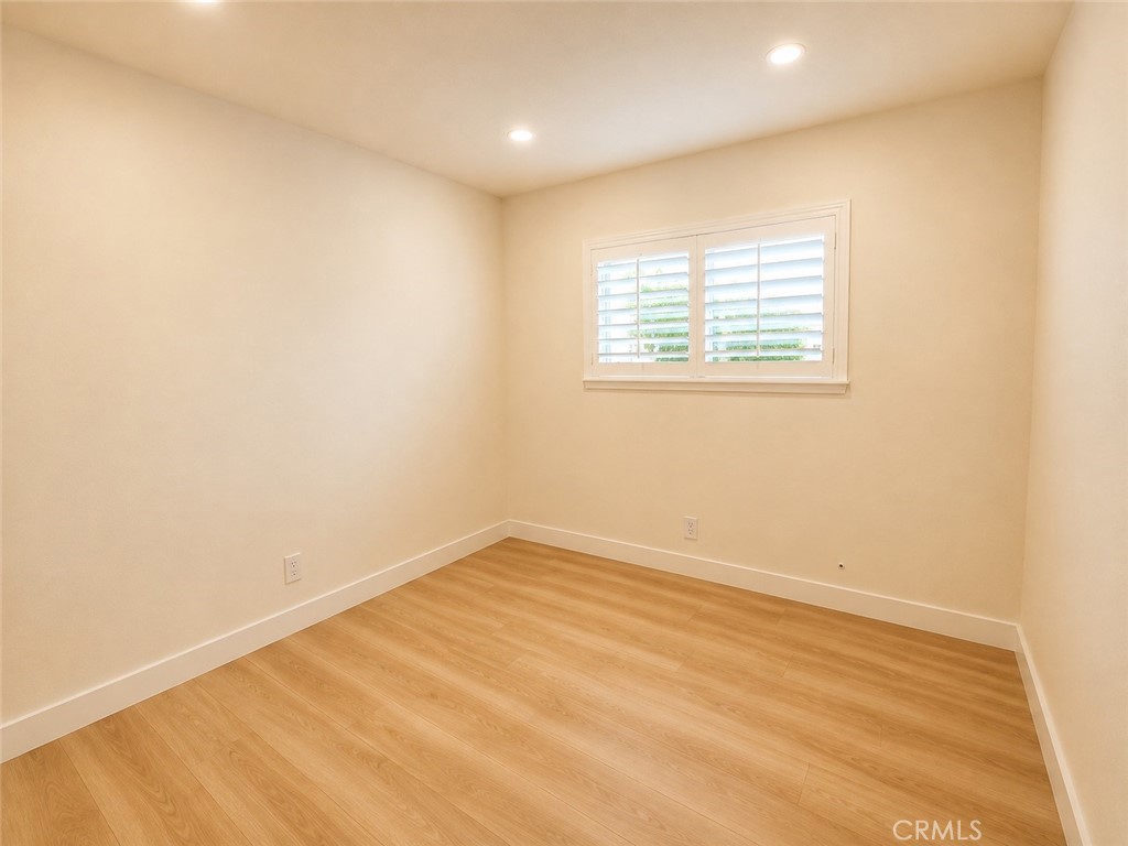 6273 Bataan Property Photo 23