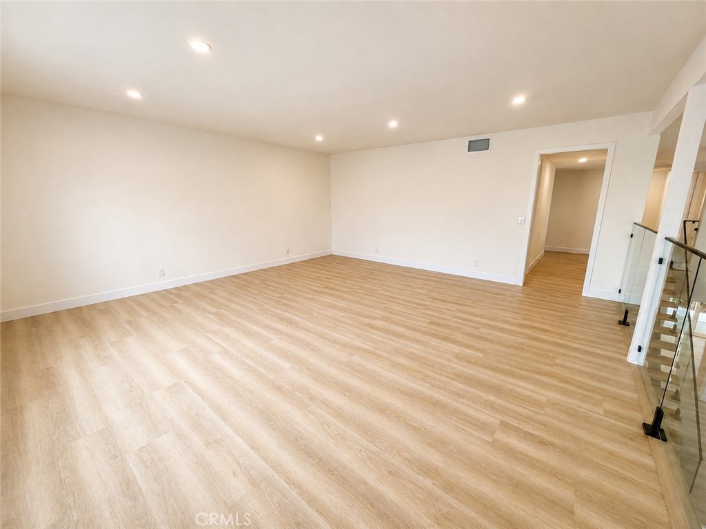 6273 Bataan Property Photo 25