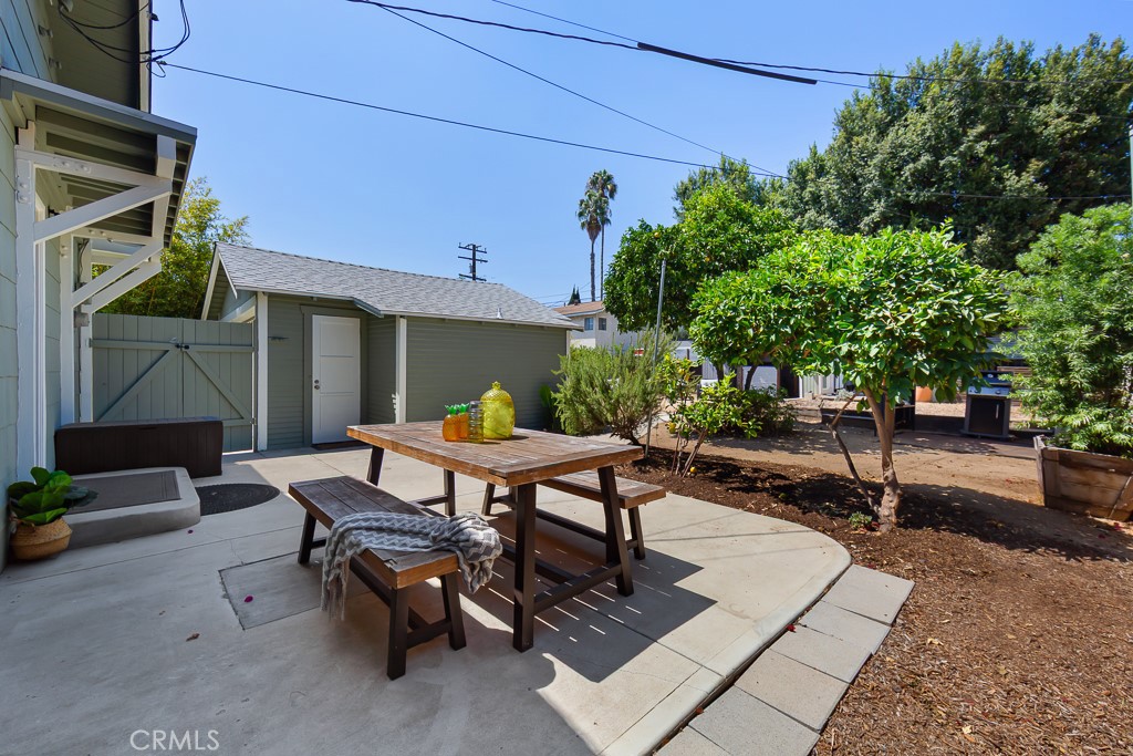 3717 Falcon Avenue Property Photo 26