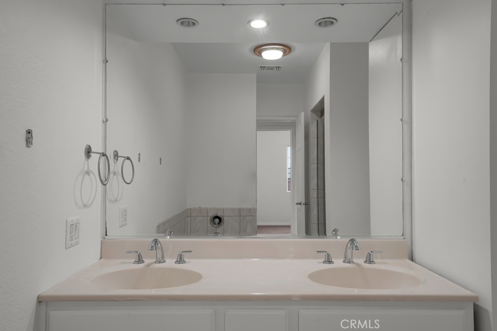 4071 Liberty Property Photo 33