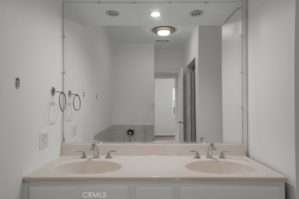 4071 Liberty Property Photo 33