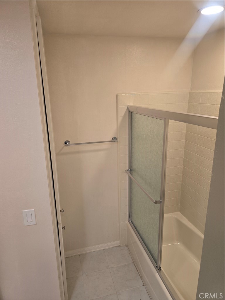 335 N Adams 106 Property Photo 11