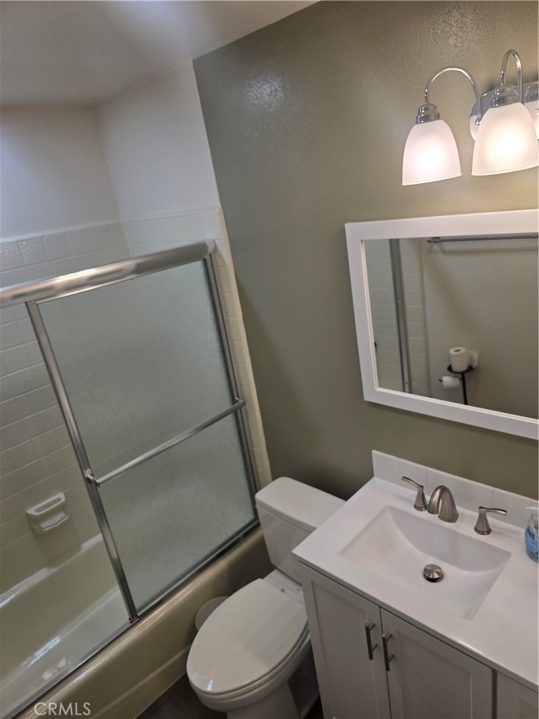 335 N Adams 106 Property Photo 13