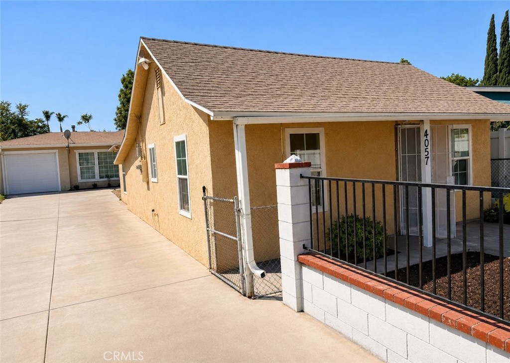 4057 Fort Property Photo