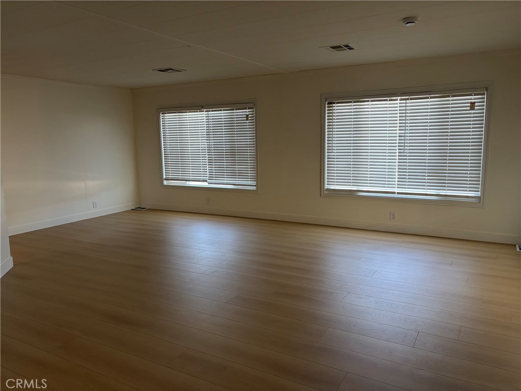 112 Aliso Property Photo 4
