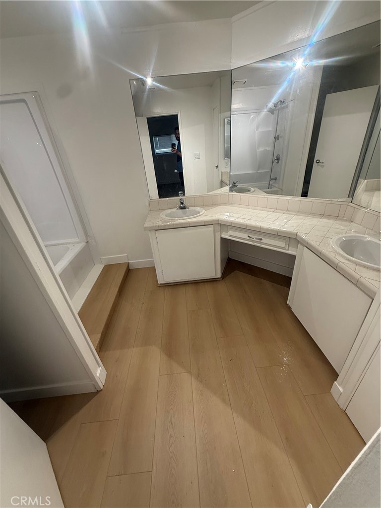 112 Aliso Property Photo 8