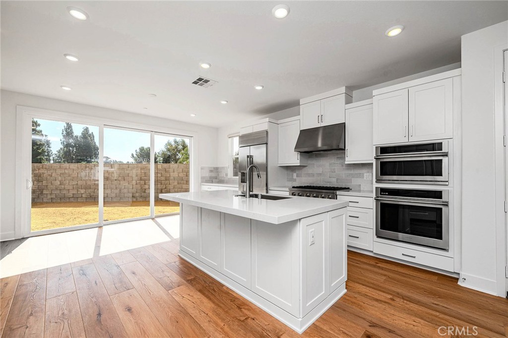 1002 Citron Property Photo 3