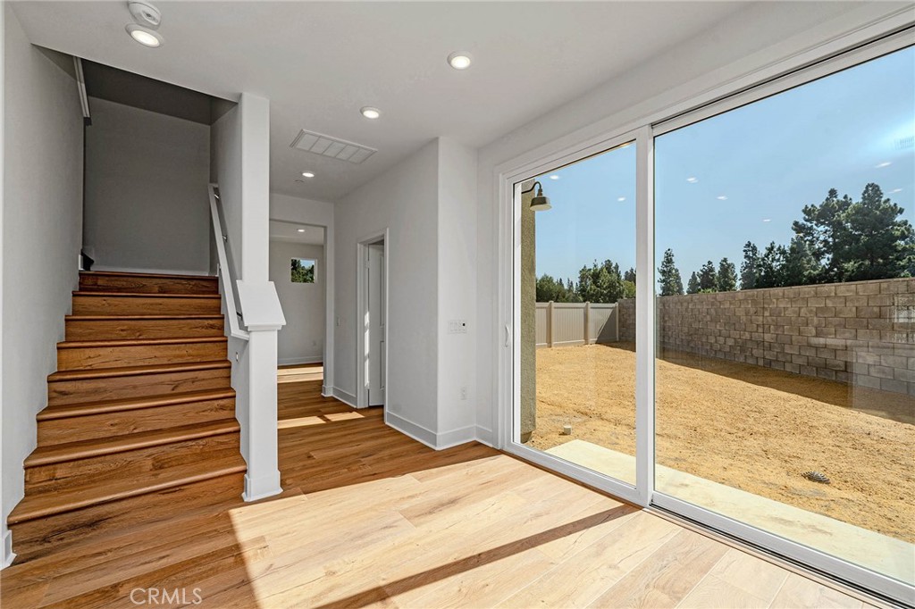 1002 Citron Property Photo 10