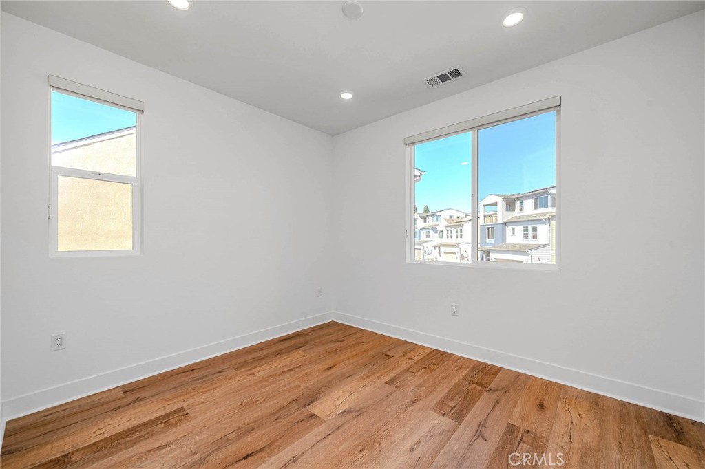 1002 Citron Property Photo 22