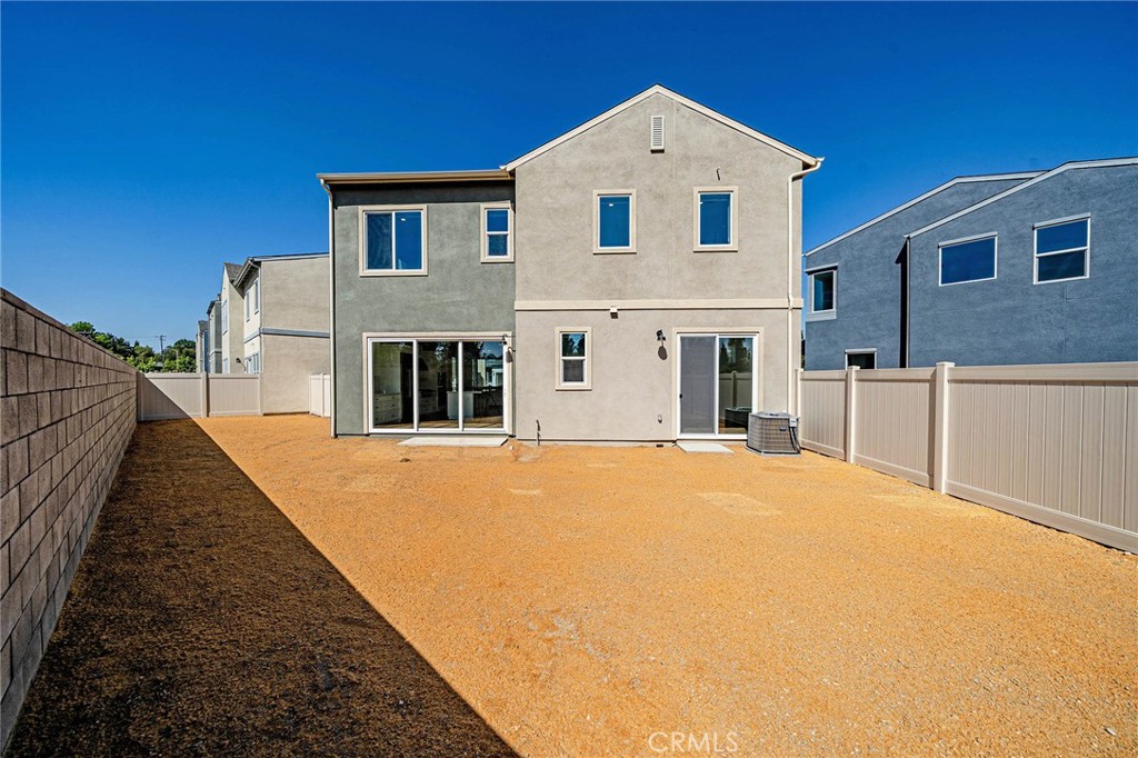 1002 Citron Property Photo 33