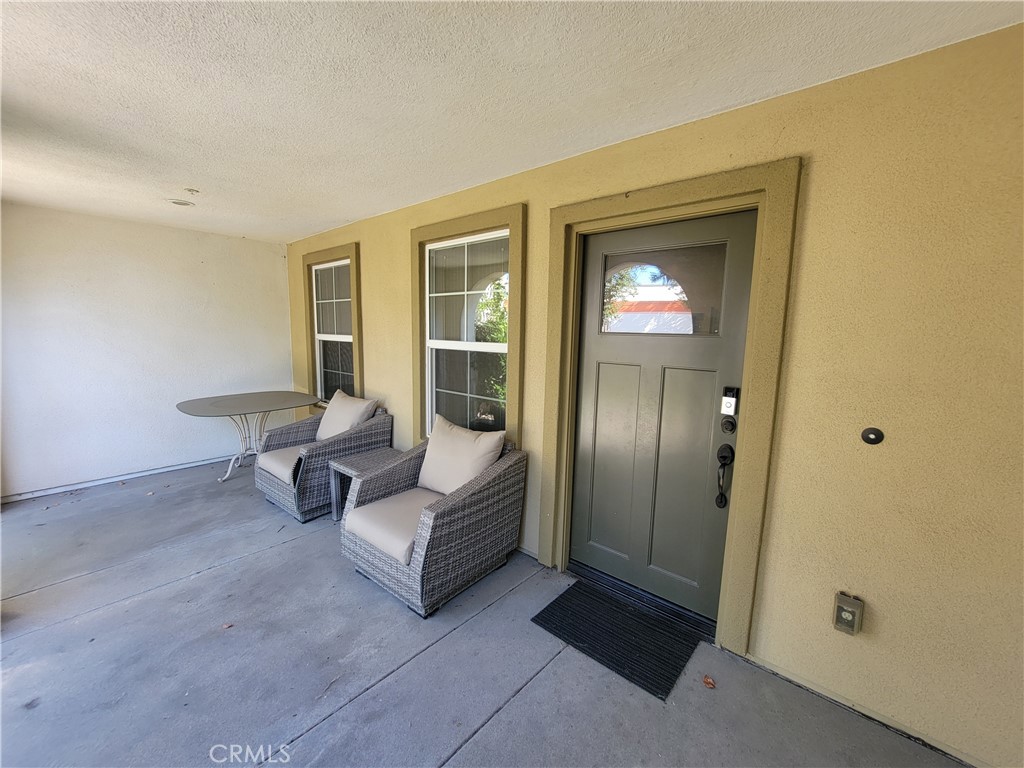 808 Santa Fe Avenue C Property Photo 5
