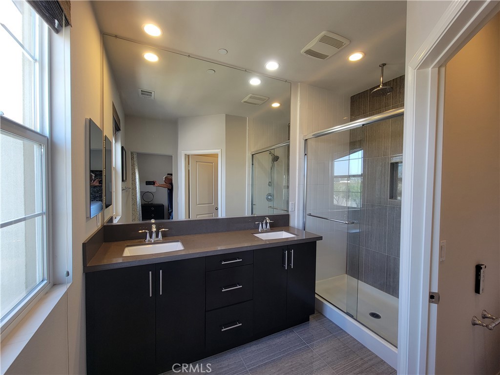 808 Santa Fe Avenue C Property Photo 26