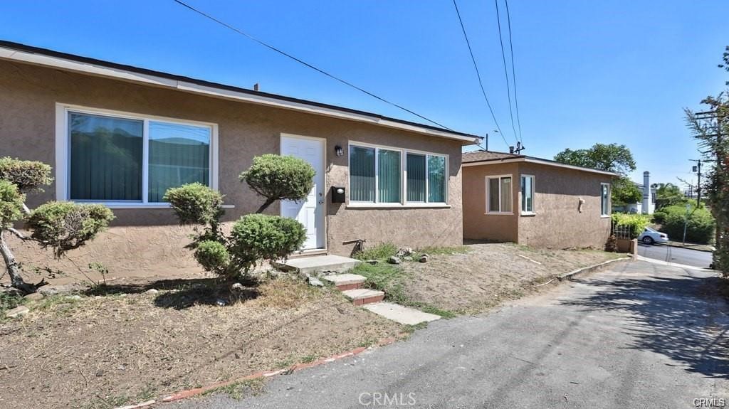 1877 S Cloverdale Property Photo 1