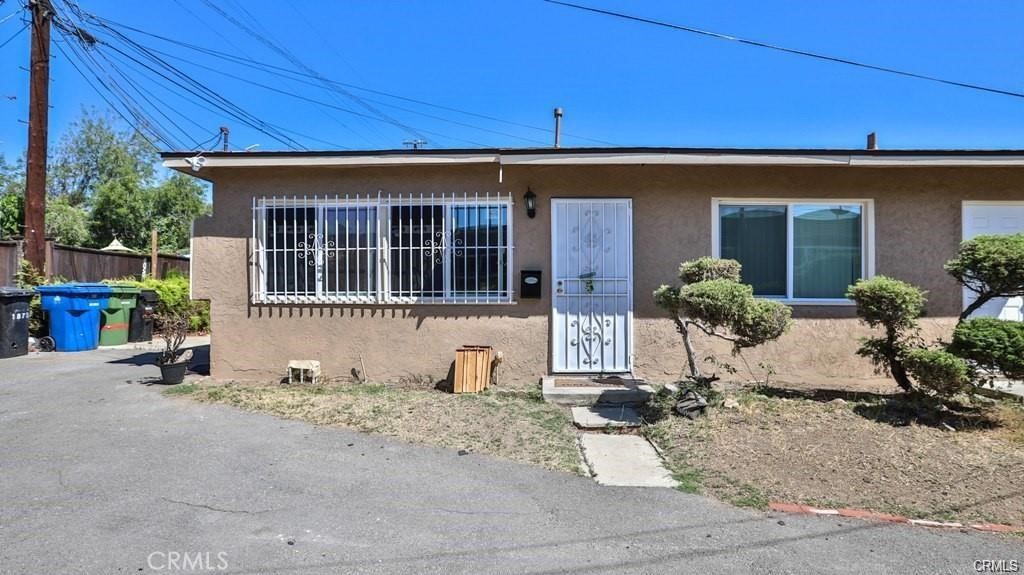 1877 S Cloverdale Property Photo 7