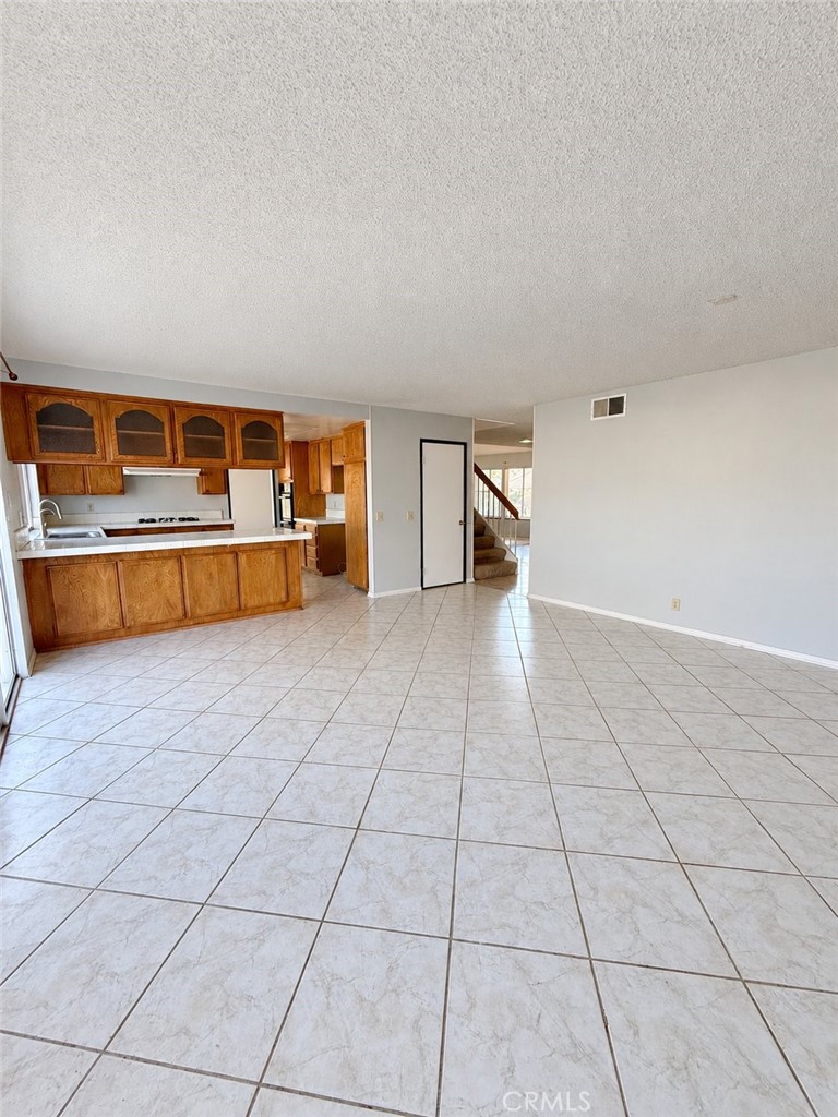 3208 Andrea Court Property Photo 5