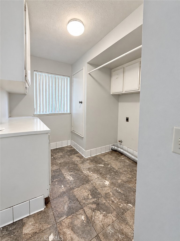 3208 Andrea Court Property Photo 7