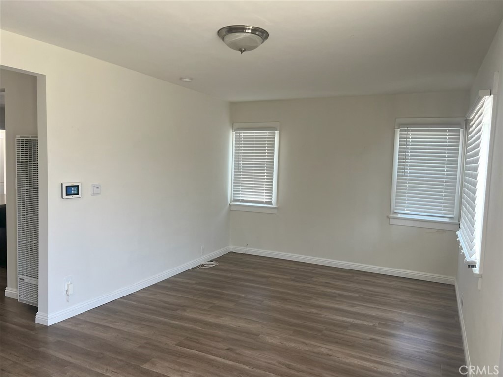 140 Primrose Property Photo 7